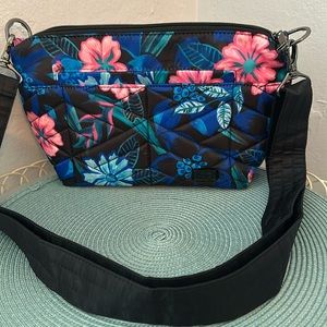 Lug Flare 2 Crossbody - Tropical Resort Black